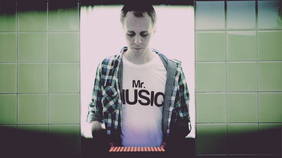 Foolk vydal troj-skladbové EP Automatic Happiness | Autor: Martina Slováková | Zdroj: starcasticrecords Foolk vydal troj-skladbové EP Automatic Happiness