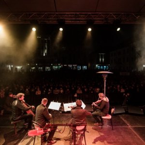 Koncert pre Martinu a Jána s R. Müllerom, Slovenským komorným orchestrom, K. Koščovou A FS Javorníček