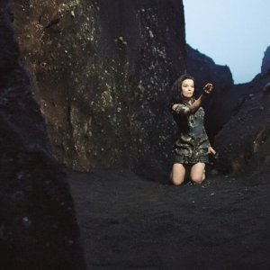 Björk zverejnila 10-minútové video ku skladbe Black Lake