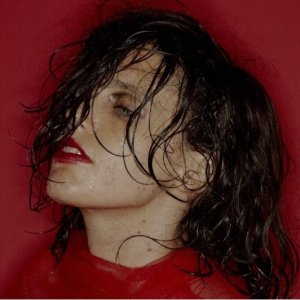 Anna Calvi príde s novým albumom aj na Slovensko