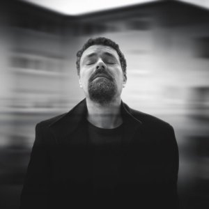 Deadred Records, Starcastic Records a Karol Mikloš tento rok spoločne oslávili "Record Store Day" vydaním nového singla