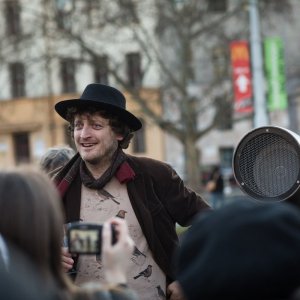 Festival Colours of Ostrava privíta na básnickej scéne držiteľky literárnych cien, Science slam aj poéziu Lawrenca Ferlinghettiho