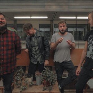 Vychádza nový album The Ills. Inštrumentálny Life Is Random má aj texty