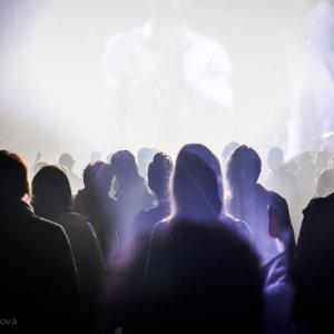 Line up Waves Bratislava je takmer kompletný, festival otvorí Mike Skinner