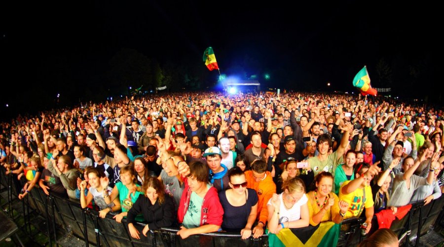 Festival Uprising 2015 má nový TV spot s maskotom Golianom Festival Uprising 2015 má nový TV spot s maskotom Golianom