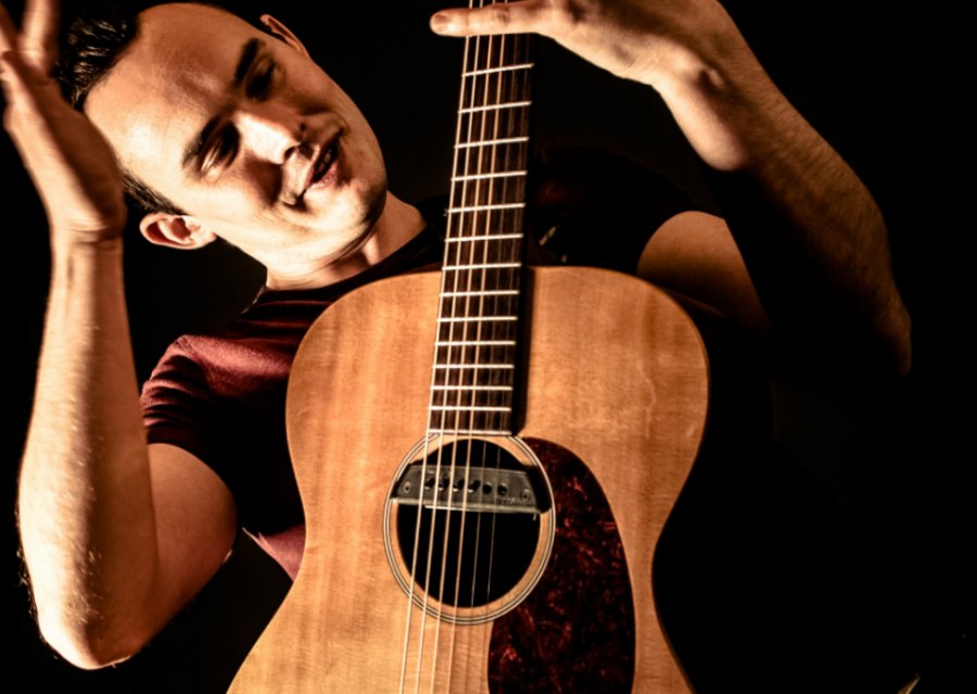 Gitarista Chris Woods zavíta v rámci Guitar Night na Slovensko Gitarista Chris Woods zavíta v rámci Guitar Night na Slovensko