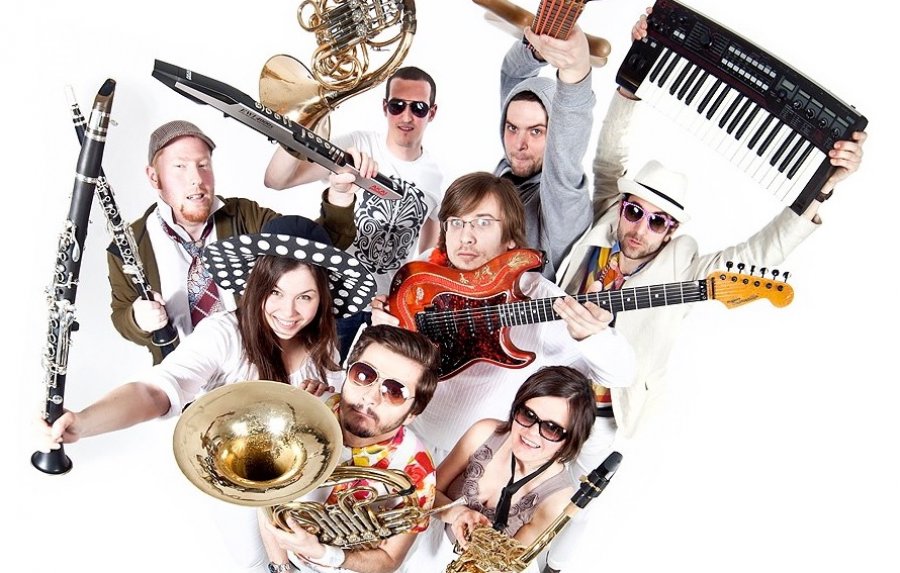 Čo majú spoločné AMO, Hugo Čáves Orchestra a Martina Javor? Marcovú Hudbu mesta! Čo majú spoločné AMO, Hugo Čáves Orchestra a Martina Javor? Marcovú Hudbu mesta!