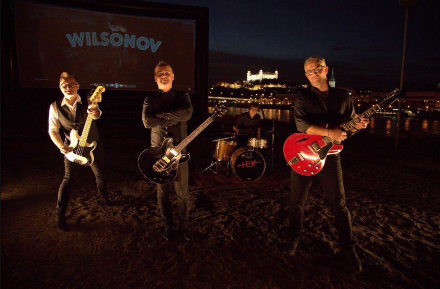 Hexáci nahrali titulnú pieseň k filmu Wilsonov
