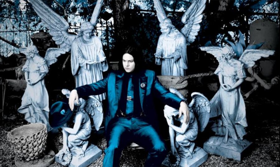 Na cenu Grammy za najlepší alternatívny album nominovaný aj Jack White, Arcade Fire  a alt-J