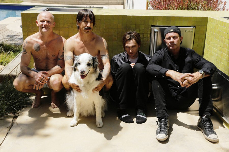 Red Hot Chili Peppers dnes vydali svoj jedenásty album The Getaway