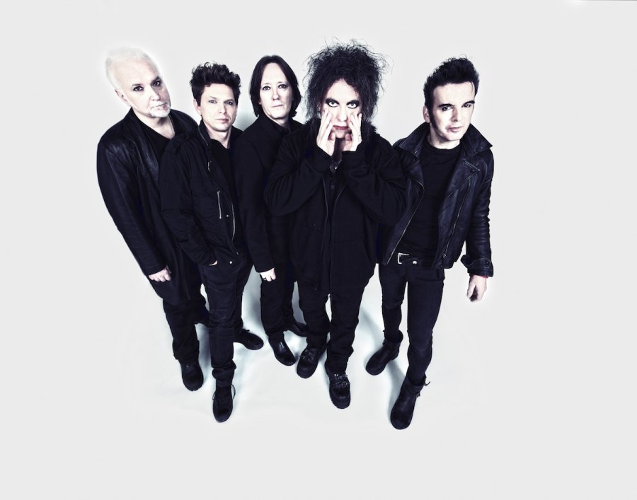 Kultový The Cure prvou hviezdou Colours of Ostrava 2019 | Autor: Andy Vella Kultový The Cure prvou hviezdou Colours of Ostrava 2019