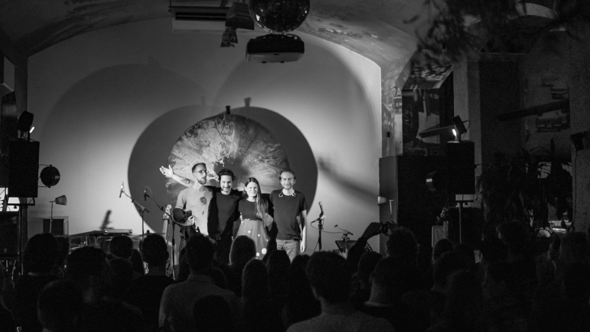 Kapela Trilobeat chystá februárové turné so špeciálnym audiovizuálnym zážitkom